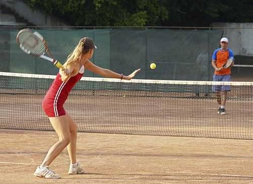 Description: permainan-tenis-lapangan